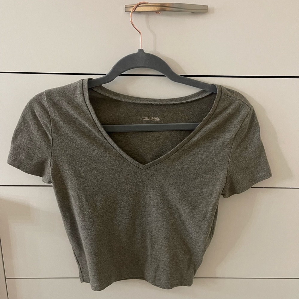 wild fable, crop-top, v-neck, gray, small